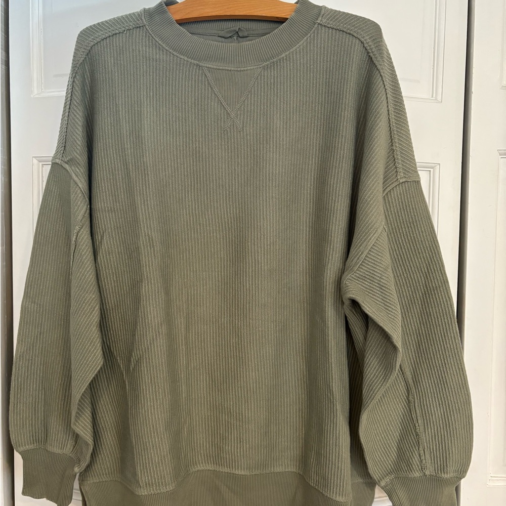 Aerie Women’s Olive Green Ribbed Distressed Oversized Crewneck